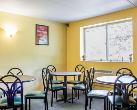 Econo Lodge Drums Hotel in Luzerne County