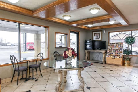 Econo Lodge Seymour Hotel in Indiana