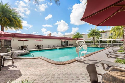 Ramada by Wyndham Miami Springs/Miami International Airport Hotel in Miami Springs