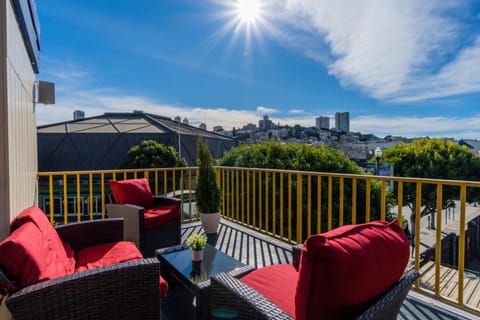 The Wharf Inn Motel in Fishermans Wharf