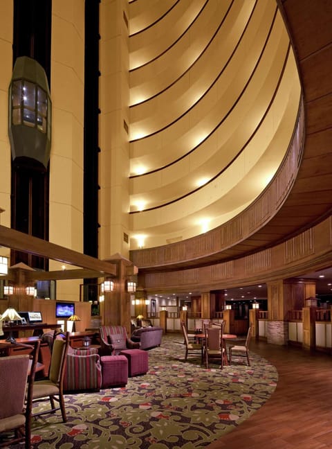 The Park Vista - a DoubleTree by Hilton Hotel - Gatlinburg Hotel in Gatlinburg
