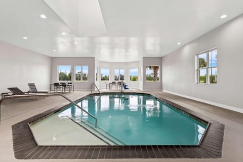 Sonesta Essential La Porte Hotel in La Porte