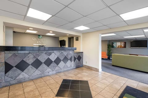 Quality Inn & Suites Lafayette I-65 Hotel in Lafayette