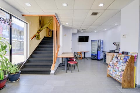 Capital O Travelers Inn Lawton Fort Sill Hotel in Lawton