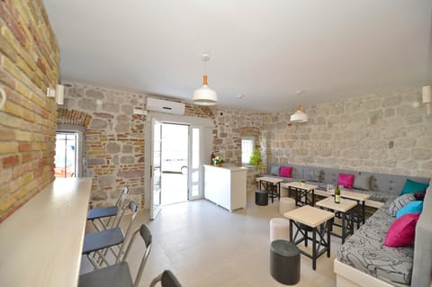 HOSTEL PUPA Hostel in Kotor