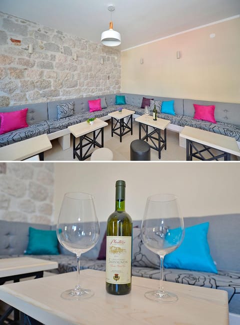 HOSTEL PUPA Hostel in Kotor