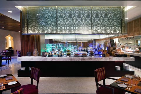 Bab Al Qasr Residence Hotel in Abu Dhabi