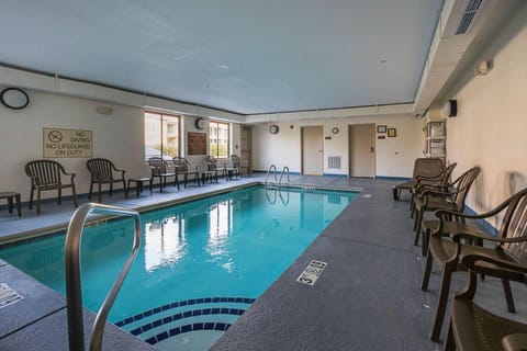 Sleep Inn & Suites Manchester near Arnold AFB Hotel in Tennessee