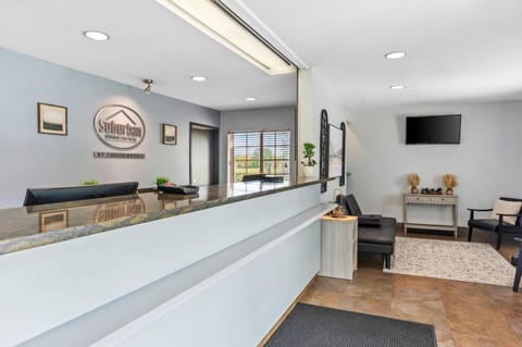 Suburban Studios Clarksville-Louisville North Hotel in Clarksville