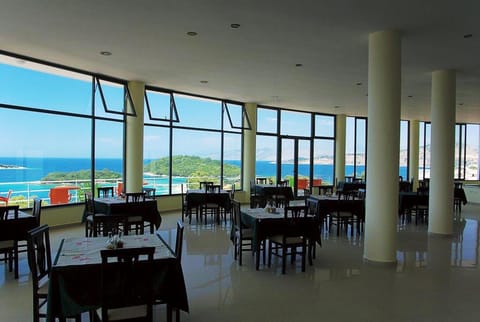 Hotel Majestic Hotel in Ksamil