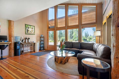 Best Western Ponderosa Lodge Hotel in Sisters