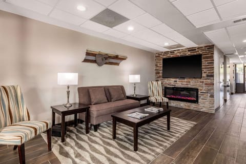 Quality Inn Gordonsville Hotel in Tennessee