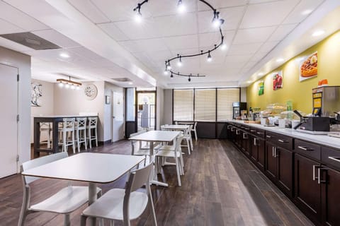 Quality Inn Gordonsville Hotel in Tennessee