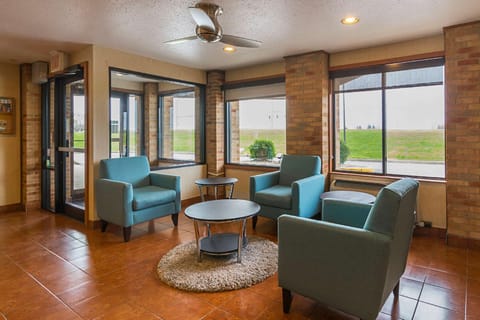 Quality Inn Waverly Hotel in Iowa