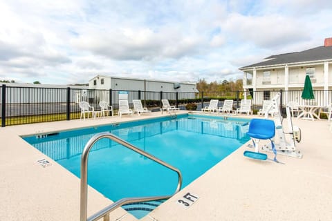 Quality Inn Scottsboro US/72-Lake Guntersville Area Hotel in Scottsboro