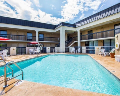 Quality Inn Foley - Gulf Shores North Hotel in Foley