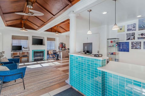 Best Western Plus Riviera Hotel in Atherton