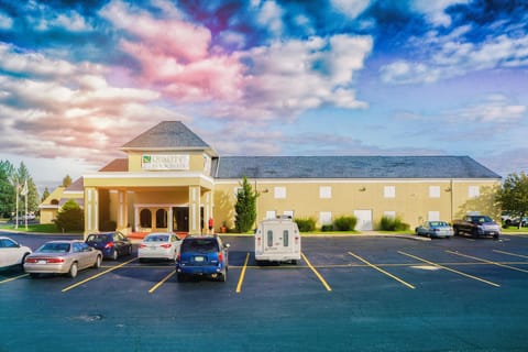 Coldwater near I-69 Hotel in Coldwater