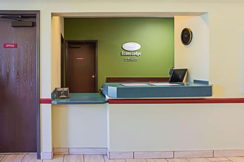 Econo Lodge Inn & Suites Ripley Hotel in Tennessee