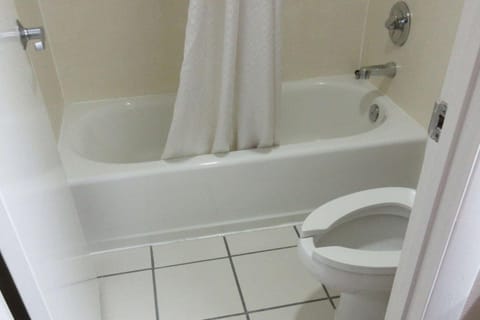 Super 8 by Wyndham Manchester TN Hotel in Tennessee