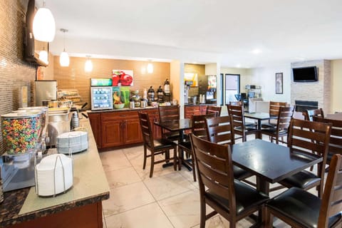 Quality Inn Monee I-57 Hotel in Indiana