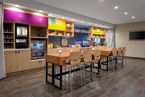 Home2 Suites by Hilton Valdosta Hotel in Valdosta