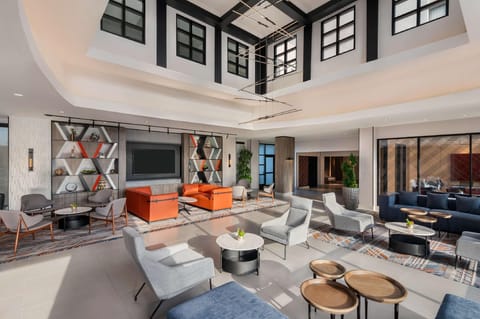 DoubleTree by Hilton San Francisco South Airport Blvd Hotel in South San Francisco