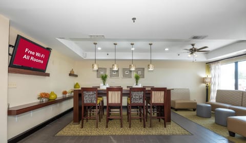 Sonesta Essential Ames Hotel in Ames