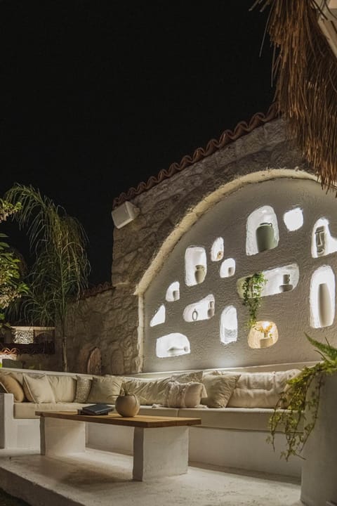 Sandal Alacati - Adult Only Hotel in Alaçatı