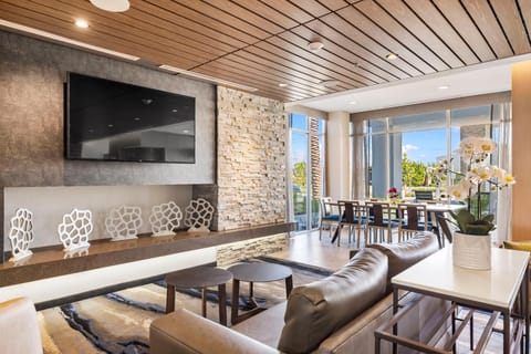 Fairfield by Marriott Inn & Suites San Francisco Airport Oyster Point Area Hotel in South San Francisco