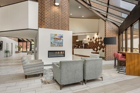 Best Western Plus Waterloo & Cedar Falls Hotel in Waterloo