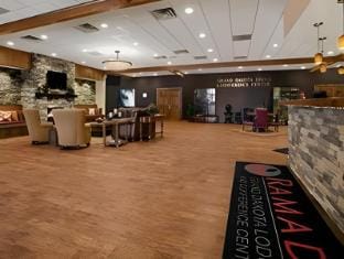 Roosevelt Grand Dakota, SureStay Collection by Best Western Hotel in Dickinson