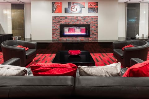 Shared lounge/TV area