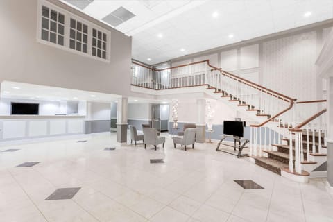 Ramada by Wyndham Henderson/Evansville Hotel in Indiana