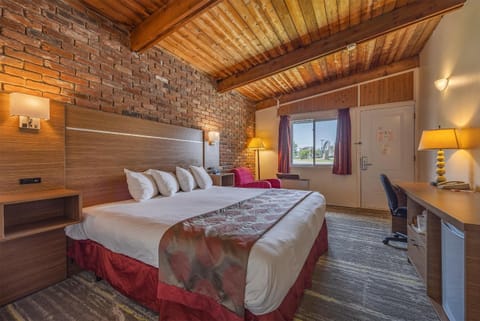 Ramada by Wyndham 1000 Islands/Gananoque Hotel in Gananoque