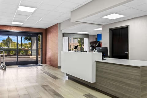 Clarion Pointe Franklin - Nashville Area Hotel in Franklin