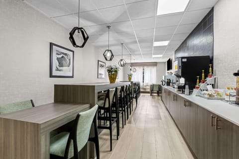 Clarion Pointe Franklin - Nashville Area Hotel in Franklin