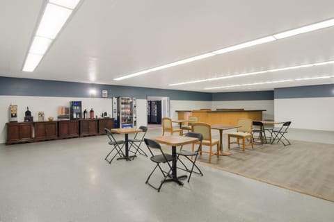 Rodeway Inn & Suites Sidney Historic Downtown I-80 Hotel in Sidney