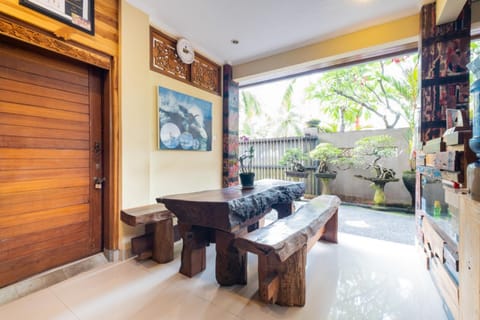 Medewi The Point Hotel in Pekutatan