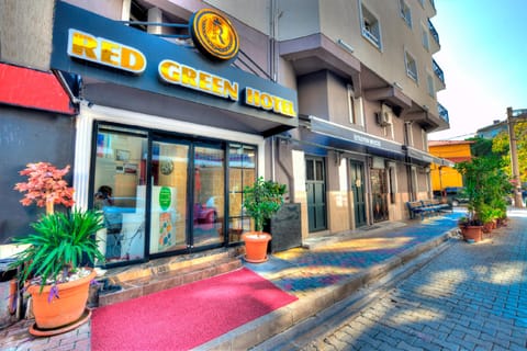 Red Green   Hotel in Izmir