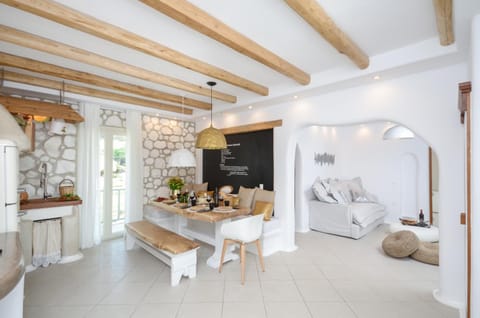 Naxos Euphoria Suites Apartment hotel in Agios Prokopios