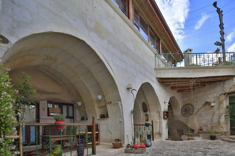 Three Doors Cappadocia Hotel in Kayseri, Türkiye