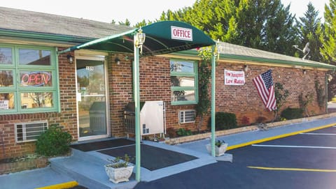 Relax Inn Westminster Inn in Westminster