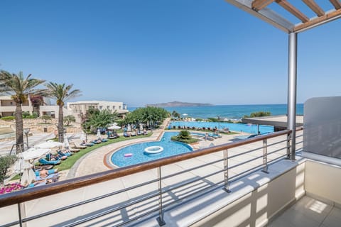 Cretan Dream Royal Resort in Crete