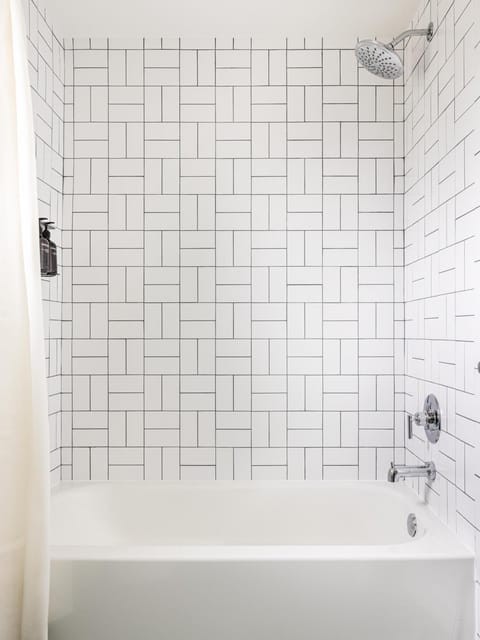 Trailborn Rocky Mountains Outpost Inn in Estes Park