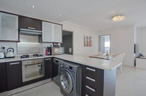 Aquarius Luxury Suites Apartment hotel in Cape Town