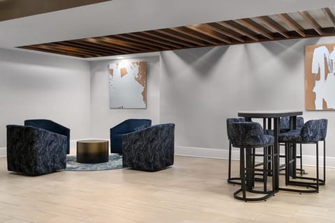 DoubleTree by Hilton Hotel Norfolk Airport Hotel in Norfolk