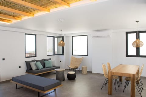 Casa Blu by Checkin Hotel in Piskopiano