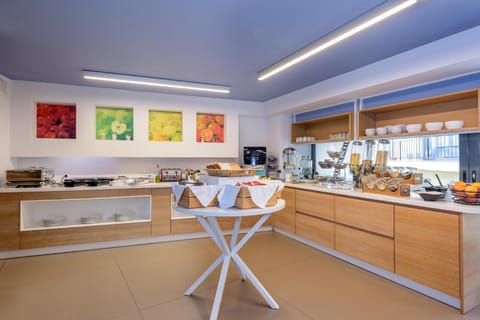 Iraklion Hotel Hotel in Heraklion