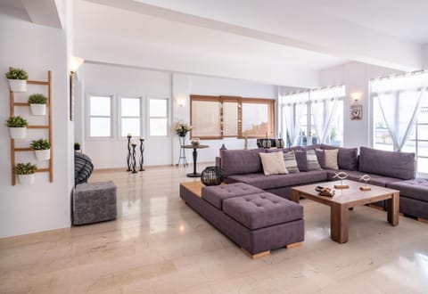 Pasiphae Hotel Hotel in Heraklion